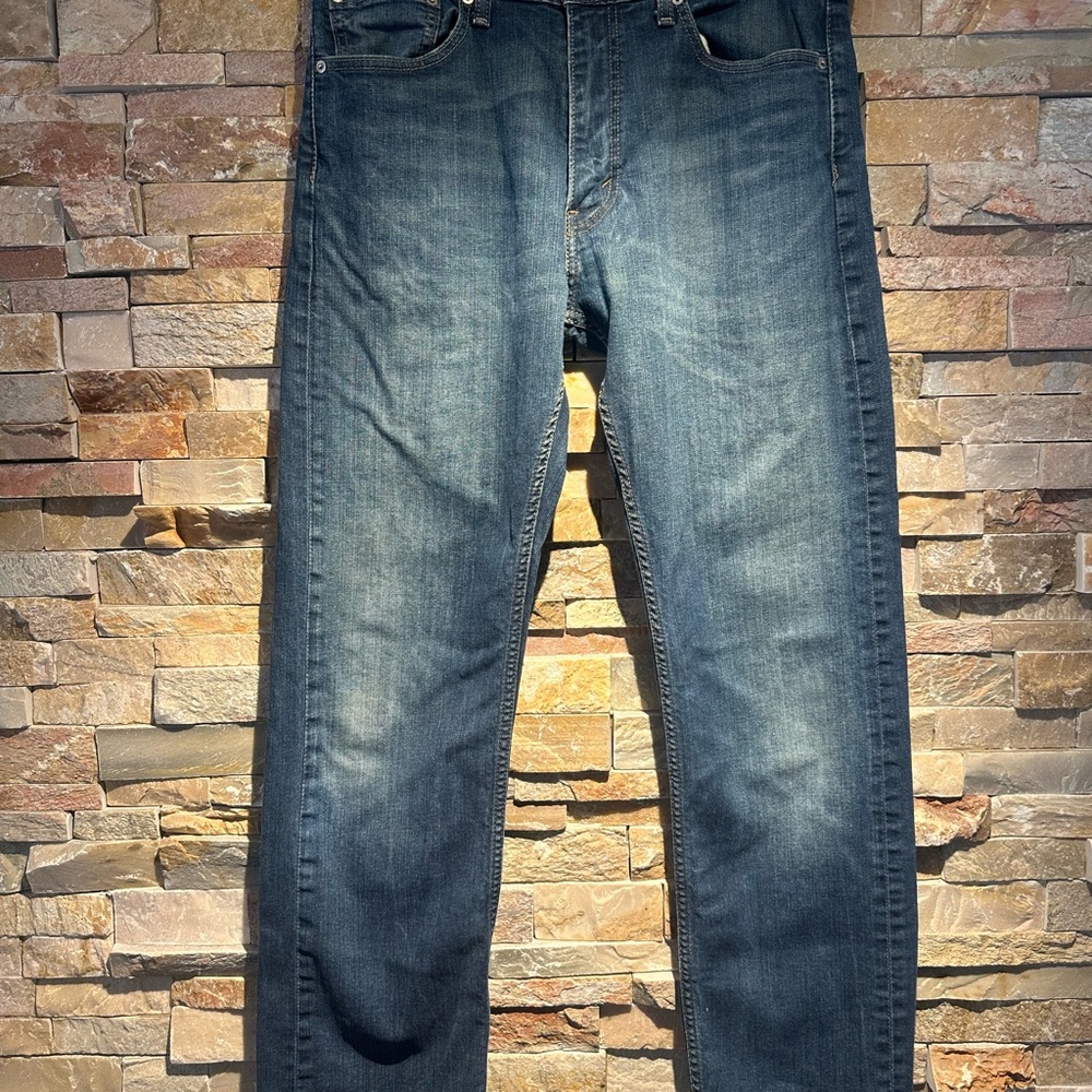 Men's Blue Levi Jeans